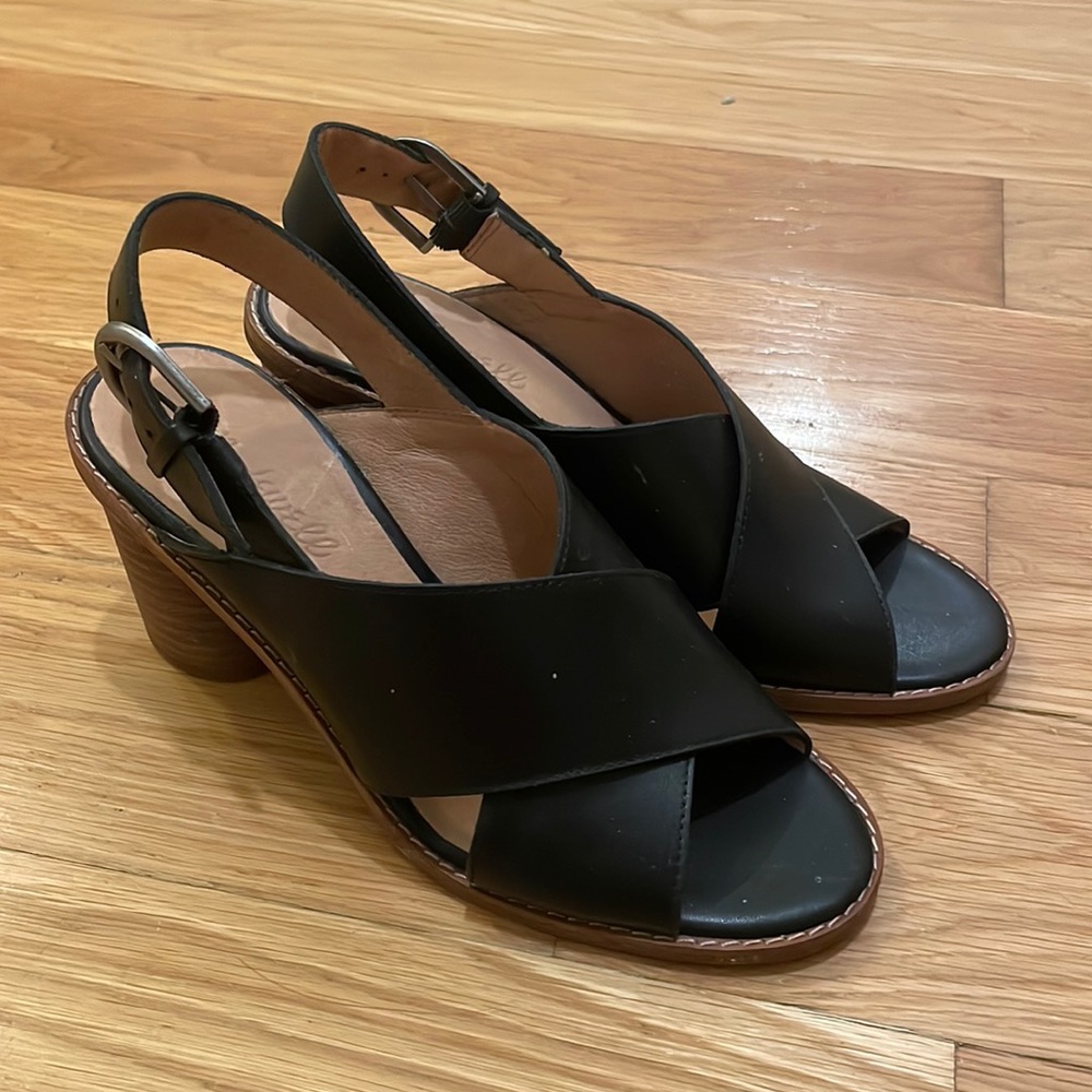 Made well brand new heeled sandal